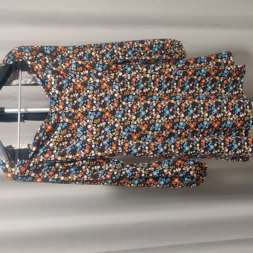BNWT - Floral dress